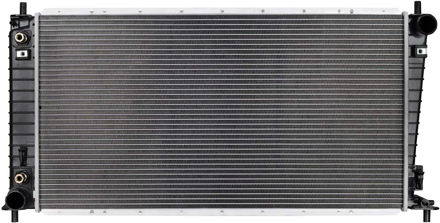 Mishimoto R2136-AT Replacement Radiator for 1997-1998 Ford Expedition 5.4L (Like New)