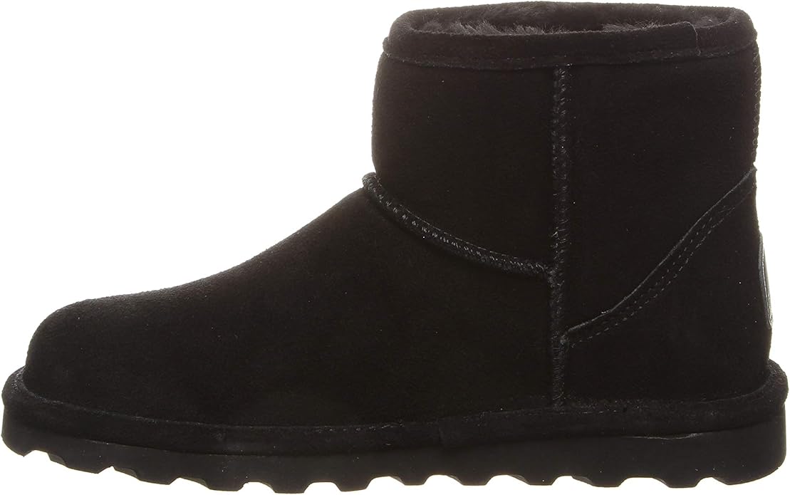 BEARPAW Alyssa 2130W Women's Comfortable Slip On Winter Ankle Boot, Rubber Sole (Like New)
