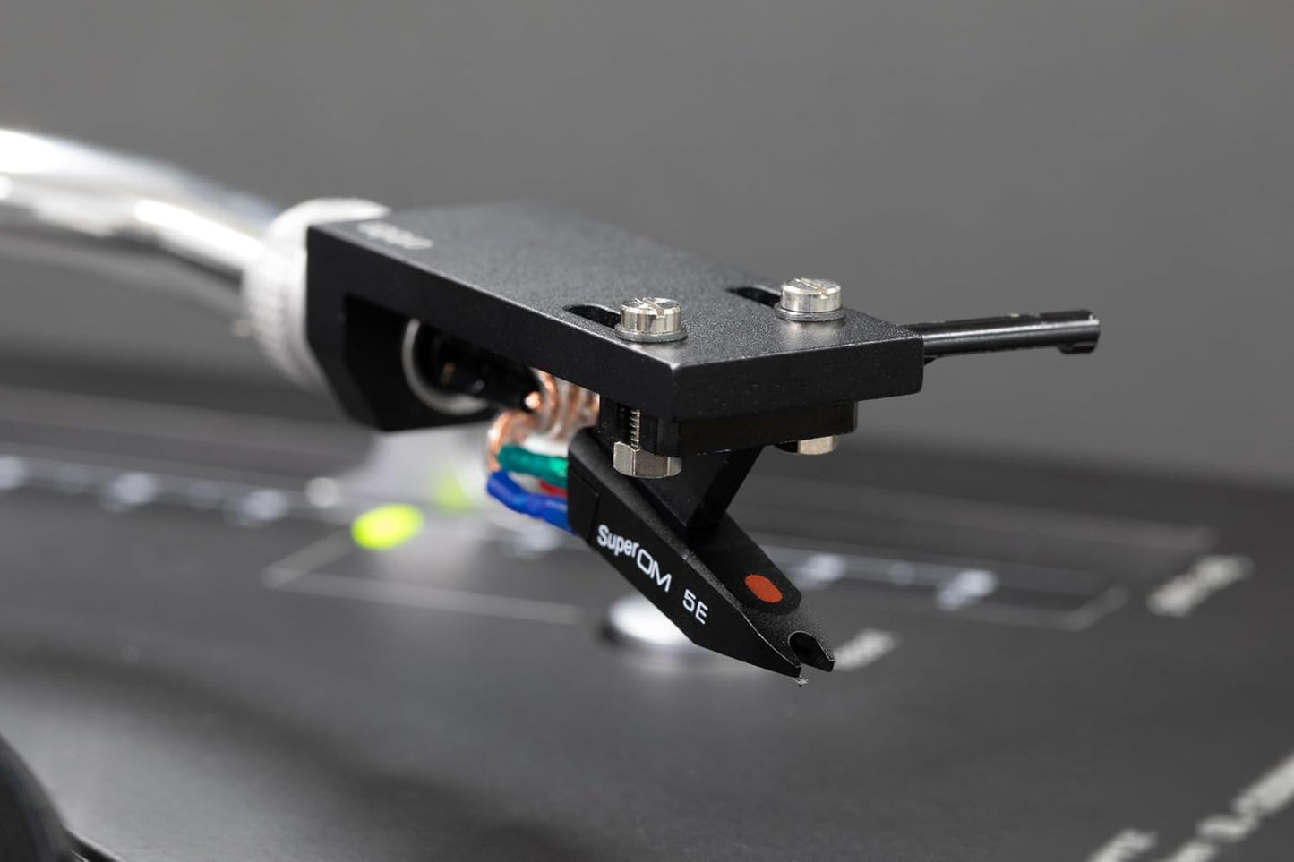 Ortofon SUPER OM 5E Analog Bluetooth Moving Magnet DJ Cartridge, 45 RPM - Black (Used)