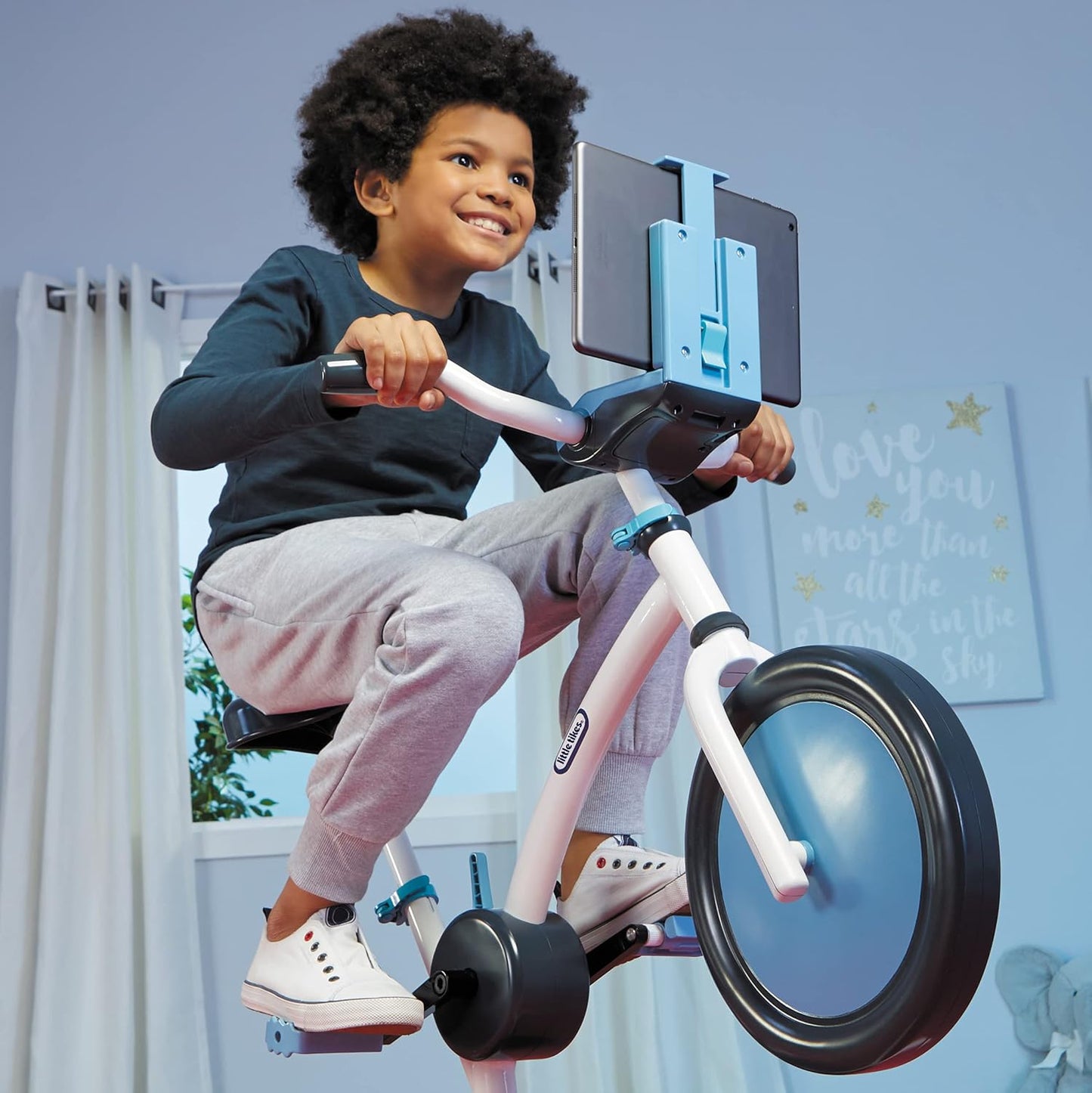 Little Tikes Pelican Explore & Fit Kids Bike w/ Bluetooth Speaker Ages 3-7, Blue (Like New)