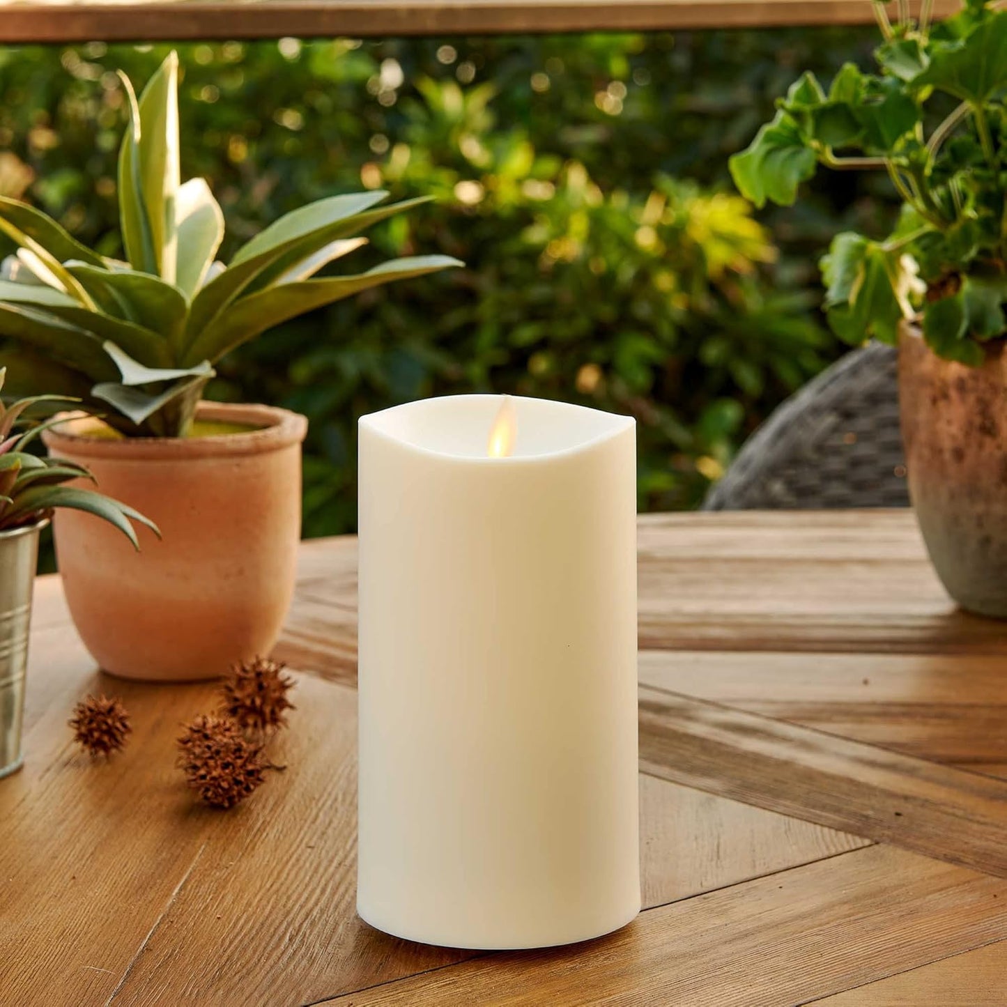 Luminara Realistic Artificial Moving Flame Pillar Candle, Battery Operated (Like New)
