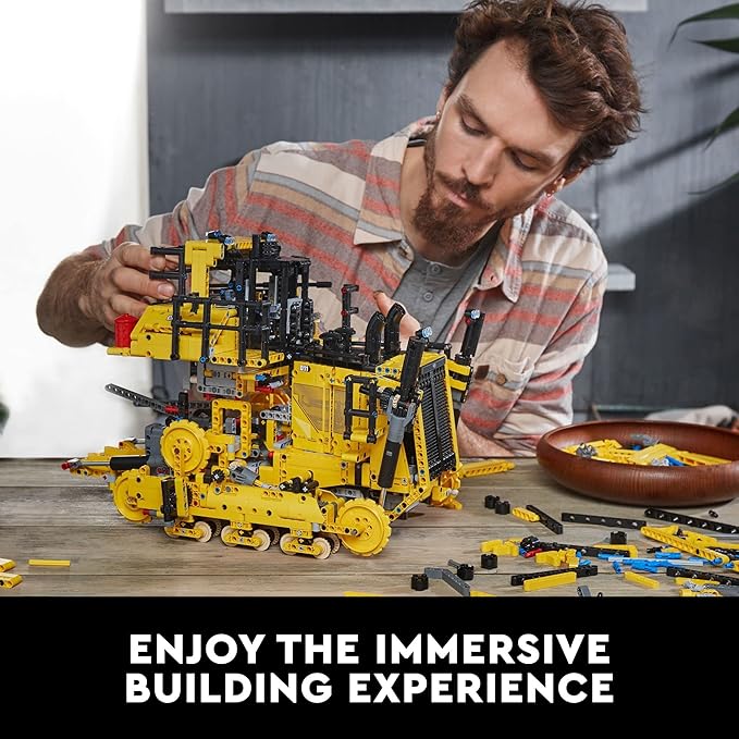 LEGO Technic App-Control Cat D11 Bulldozer 42131 Building Set for Adult 3854 Pcs (Like New)