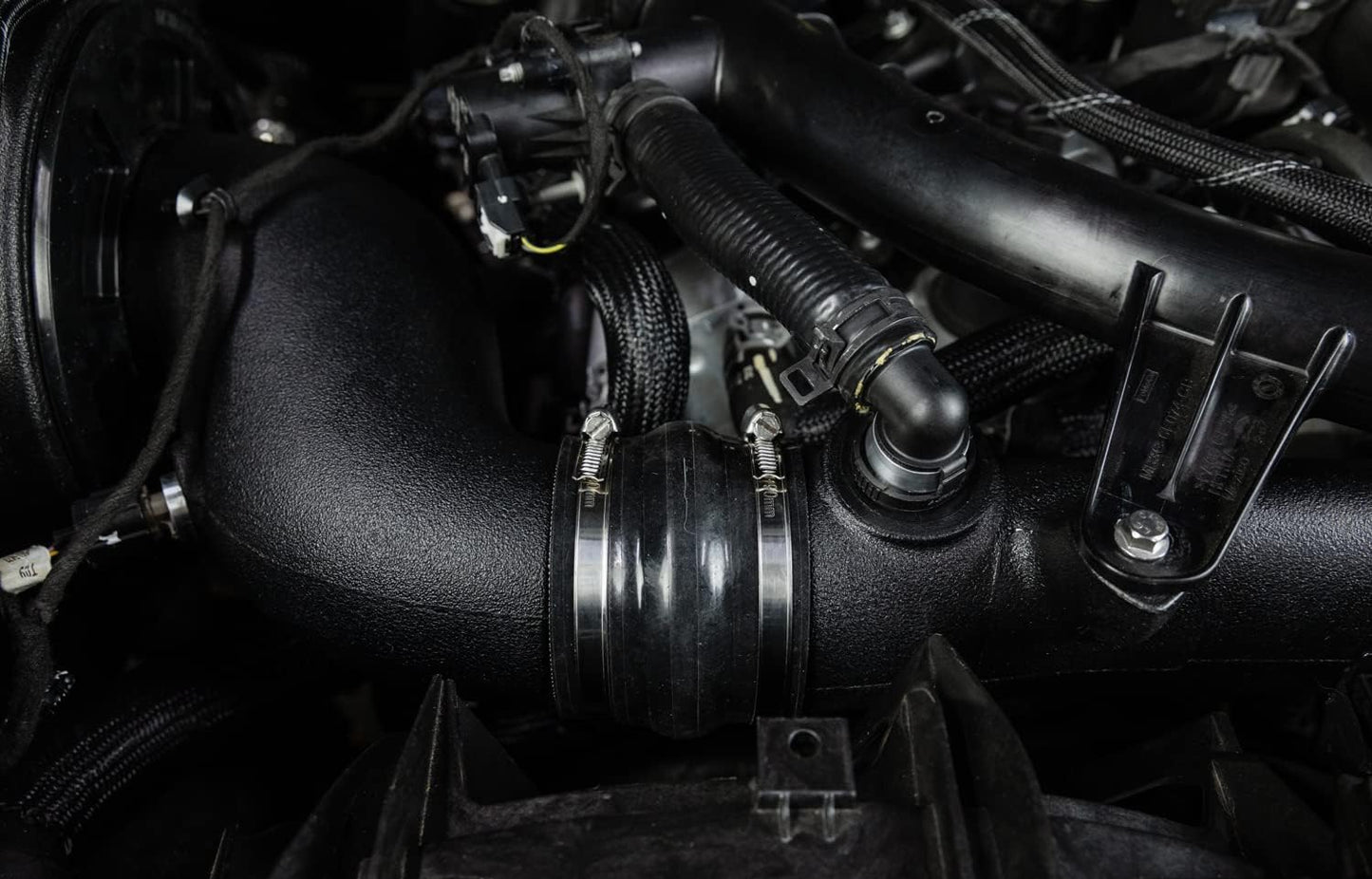 Mishimoto MMAI-BR27-21 Performance Air Intake Direct Fit for 2021+ Ford Bronco (Like New)