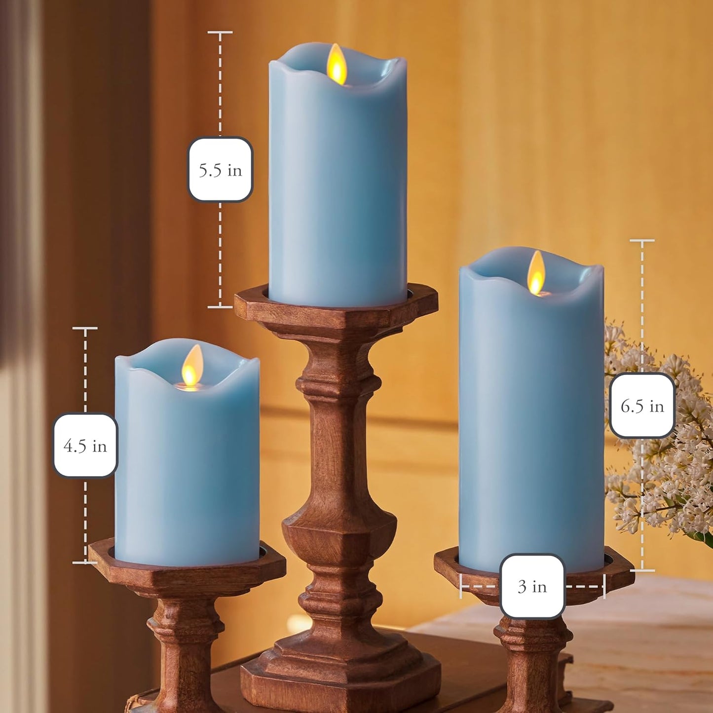 Matchless Lightweight Moving Flame Indoor Flameless LED Battery Candle for Decor (Like New)