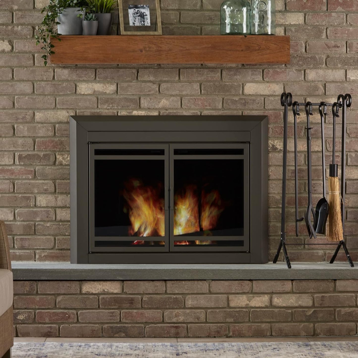 UniFlame F-1111 5pcs Compact Fireplace Steel Tool Set, Heavy Duty In-Line Stand (Like New)