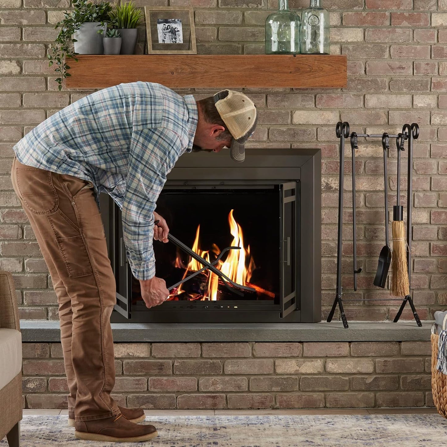 UniFlame F-1111 5pcs Compact Fireplace Steel Tool Set, Heavy Duty In-Line Stand (Like New)