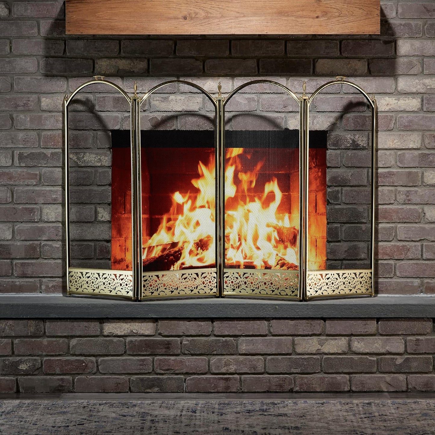 UniFlame 4 Panel Brass Fireplace Screen with Decorative Filigree, Polished Brass (Like New)