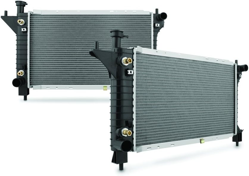Mishimoto ‎R1488 Replacement Radiator for 1994-95 Ford Mustang GT, Cobra, GTS V8 (Like New)