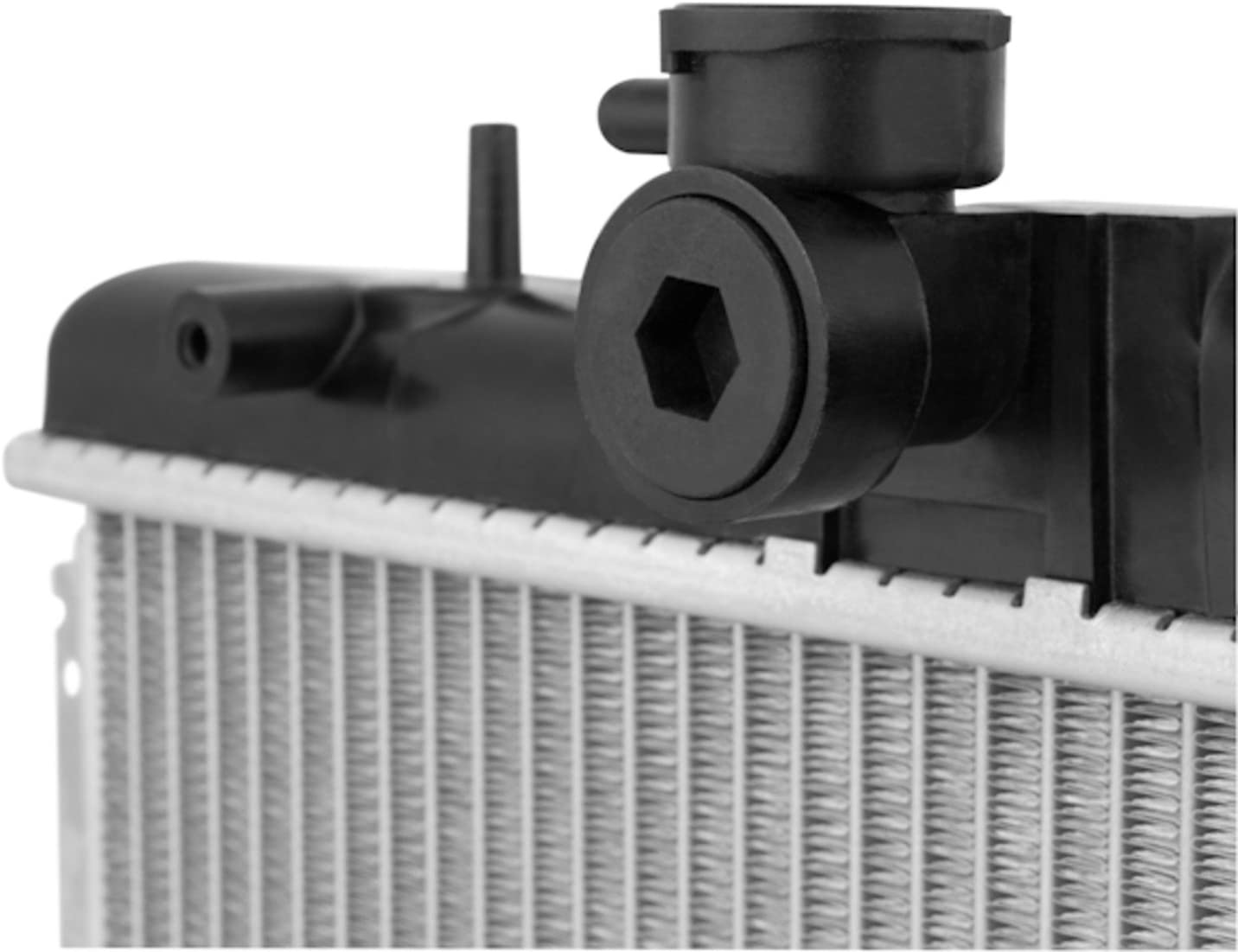 Mishimoto MMRAD-WRAV8-87X Performance Radiator for 97-06 Jeep YJ TJ Chevy V8 LS (Like New)