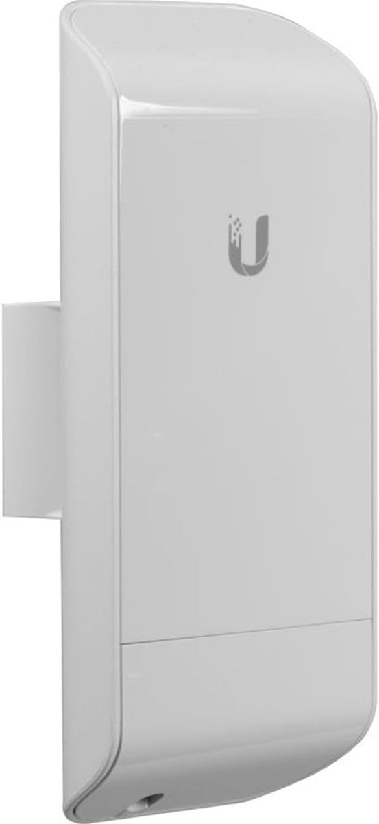 Ubiquiti Networks LOCOM5 NanoStation Loco M5 AirMax Wireless Access Point (Like New)