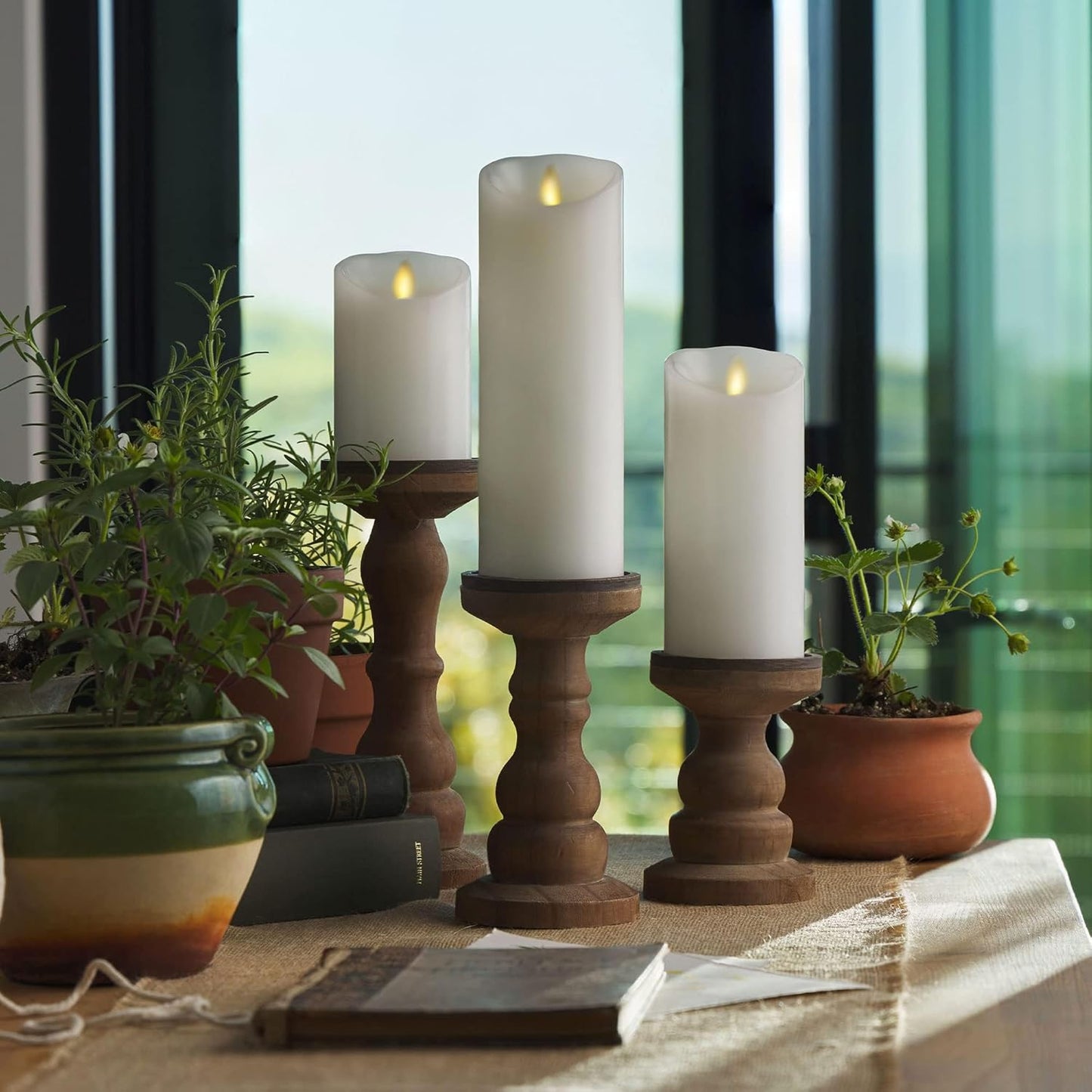 Luminara Indoor Paraffin Wax Moving Flame Flameless LED Candle for Decoration (Like New)