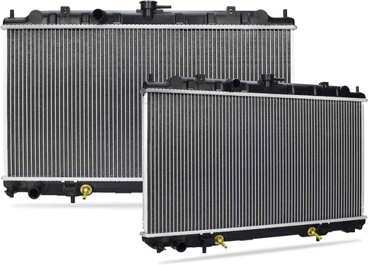 Mishimoto R2346-AT Plastic End-Tank Radiator for 2000-2006 Nissan Sentra- (Used, No Retail Box)