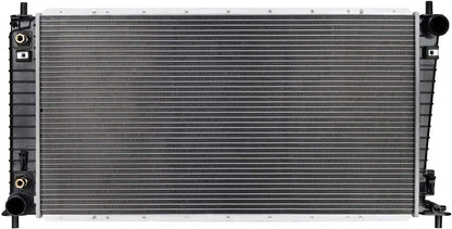 Mishimoto ‎R2136-AT Replacement Radiator for 1997-1998 Ford Expedition 5.4L (Like New)