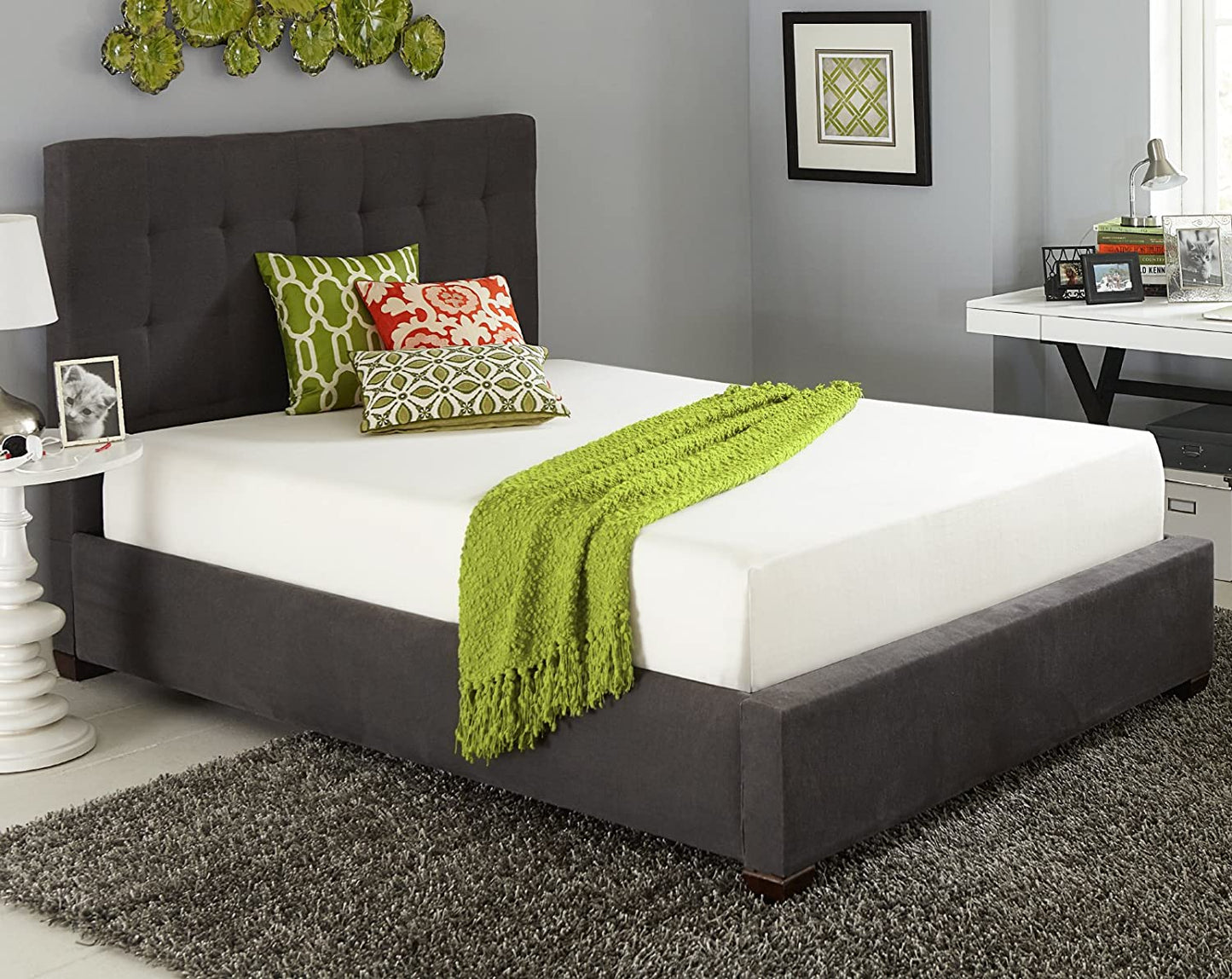 Live & Sleep 10 Inches Resort Classic Memory Foam Mattress, Full XL - White (Like New)