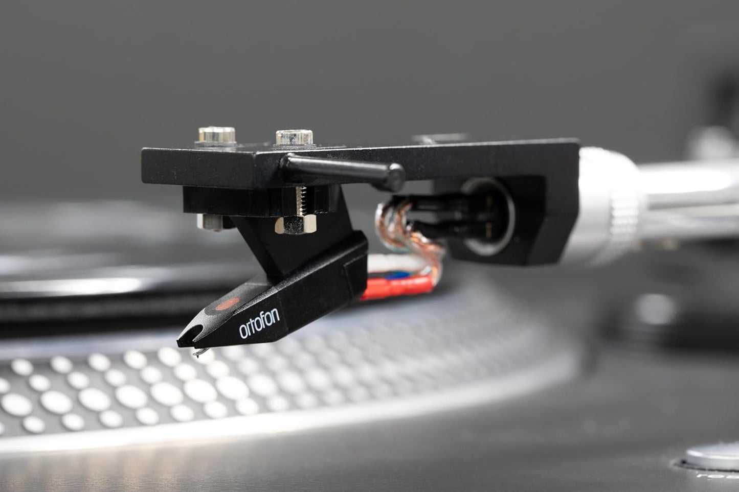 Ortofon SUPER OM 5E Analog Bluetooth Moving Magnet DJ Cartridge, 45 RPM - Black (Used)