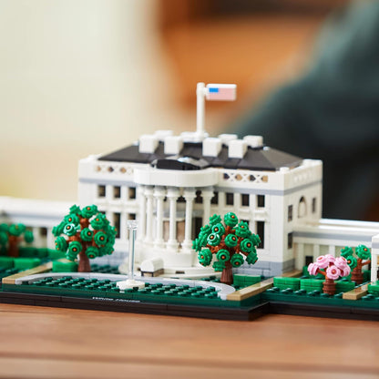 LEGO Architecture 21054 White House Building Set 2021, Home & Decor - Multicolor (Like New)