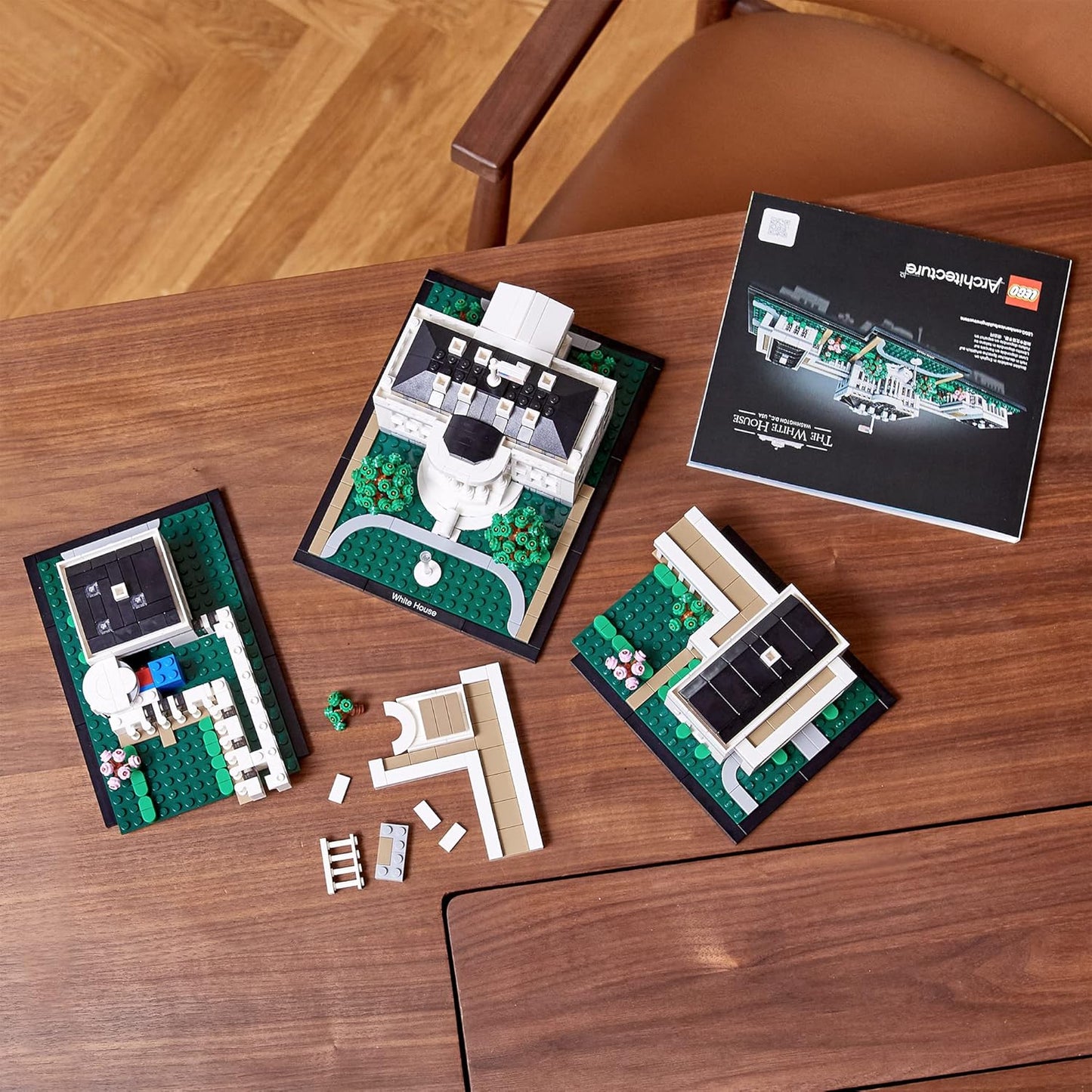 LEGO Architecture 21054 White House Building Set 2021, Home & Decor - Multicolor (Like New)