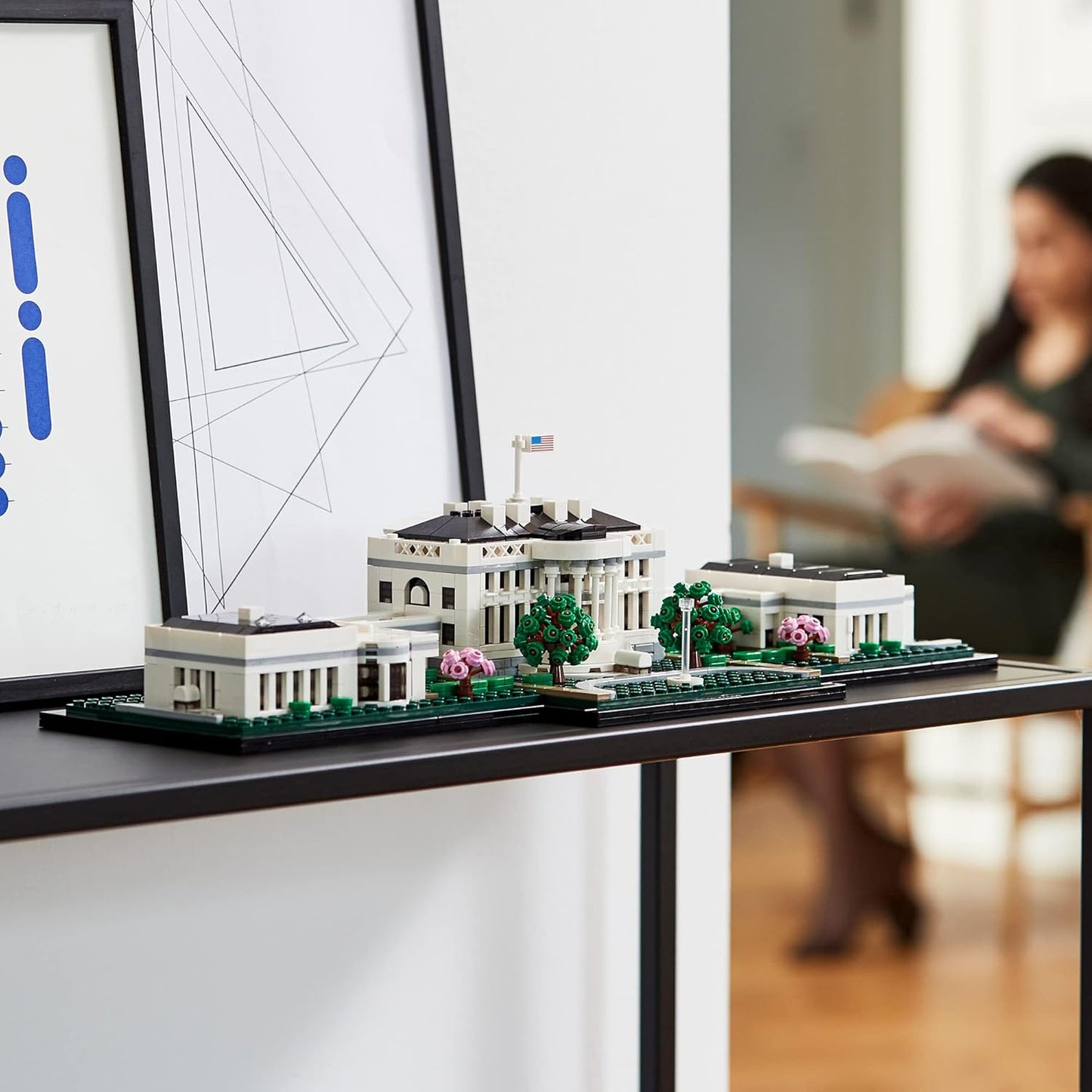 LEGO Architecture 21054 White House Building Set 2021, Home & Decor - Multicolor (Like New)