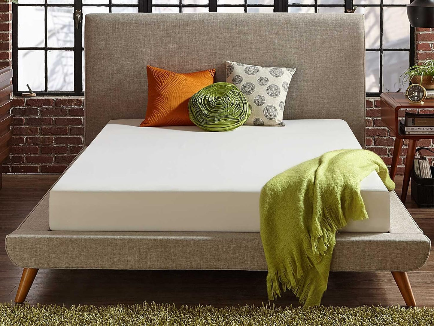 Live and Sleep Classic Adult Medium Firm Memory Foam Mattress - Knit Fabric (Like New)