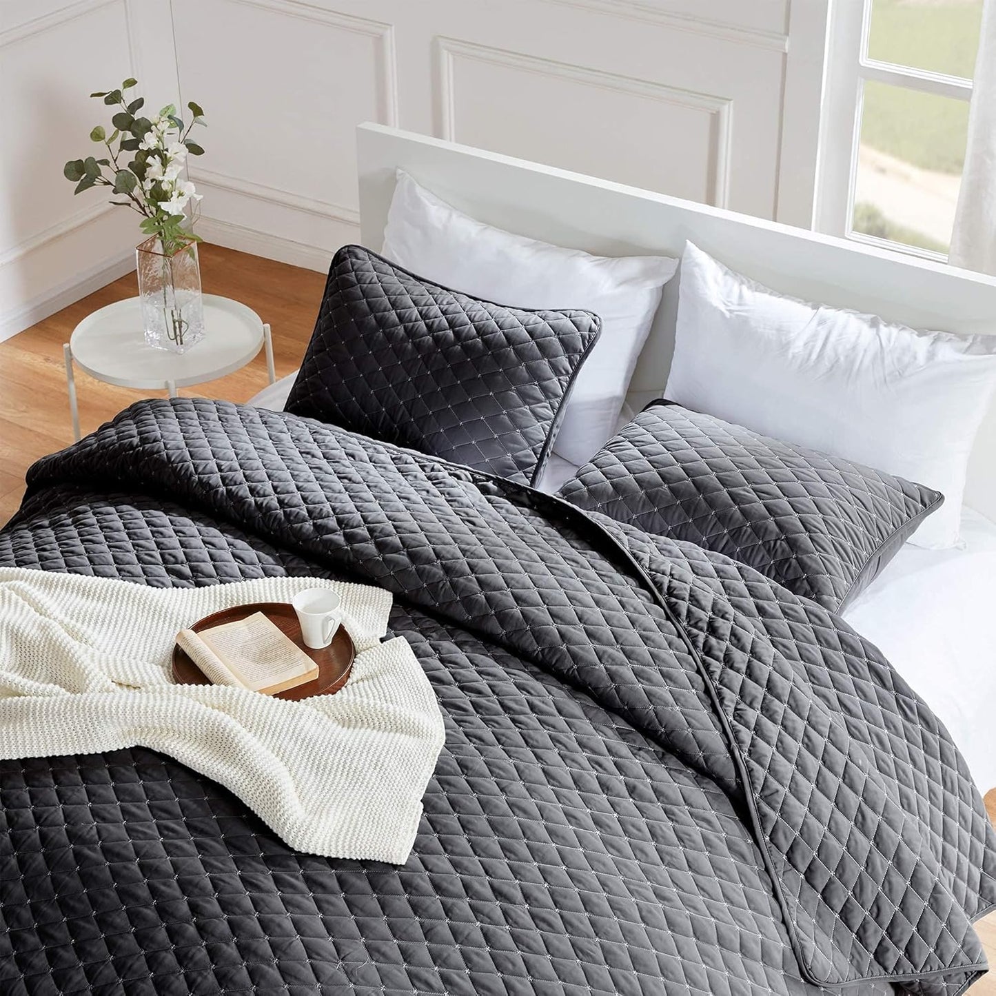Sleep Zone Solid Durable Casual Reversible 3 Pieces Quilt Set with 1 Pillow Sham (Like New, Damaged Retail Box)