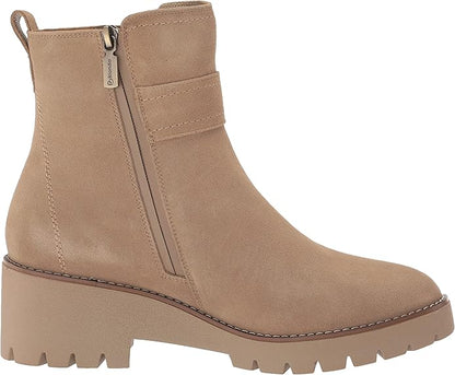 Blondo B7328 Dagger Waterproof Fashion Boots for Women, Leather Upper/Synthetic (Like New)