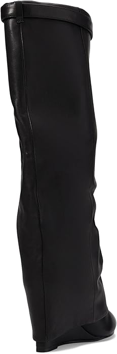 Steve Madden Women's Corenne Knee High Leather Boot, Synthetic Rubber Sole (Like New)