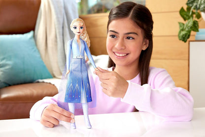 Mattel HXD32 Disney Frozen II Elsa Singing Doll with Outfit and Music Figure (Like New)