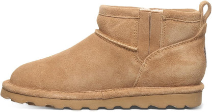 BEARPAW Shorty Youth Pull-On Wool Lined Comfortable Winter Boot with Flat Heel (Used)