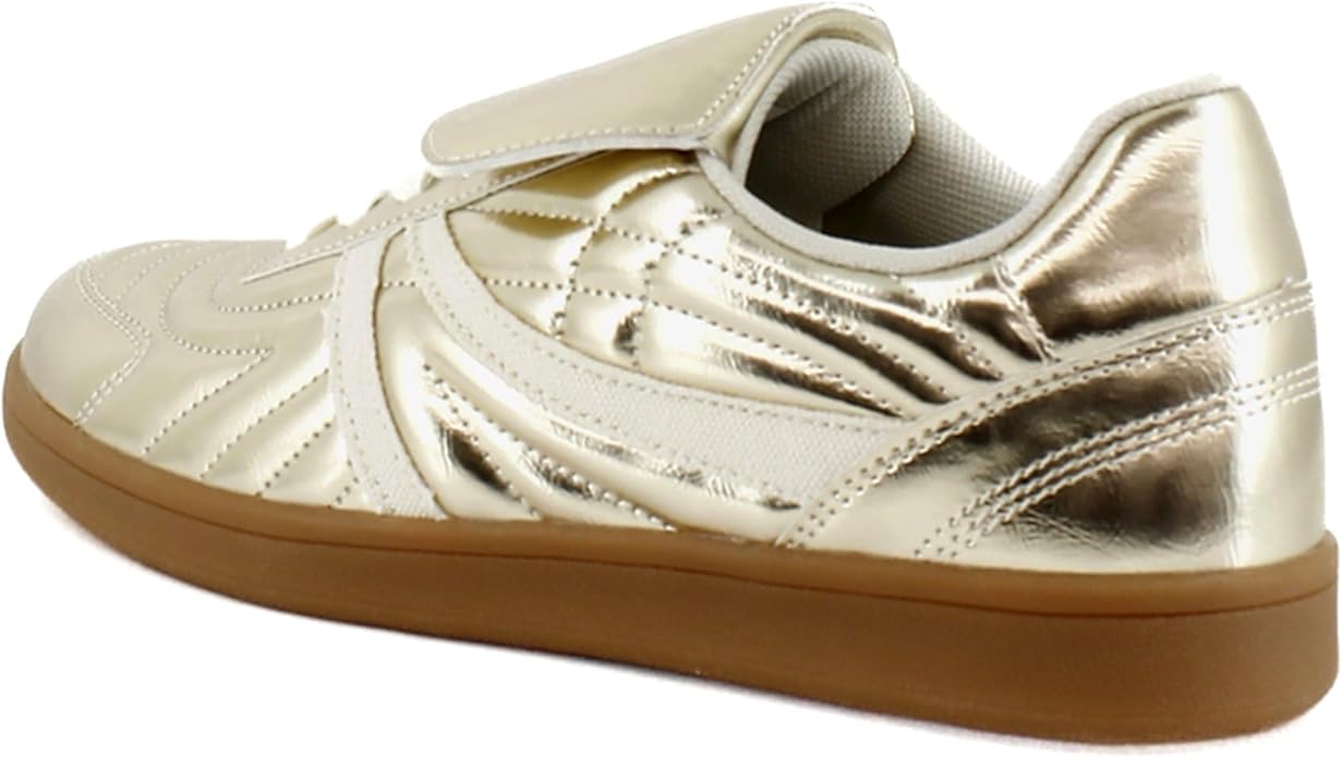 Steve Madden MADR06S1 Madrid Comfortable Sneaker For Women, Synthetic Rubber (Like New, No Retail Box)