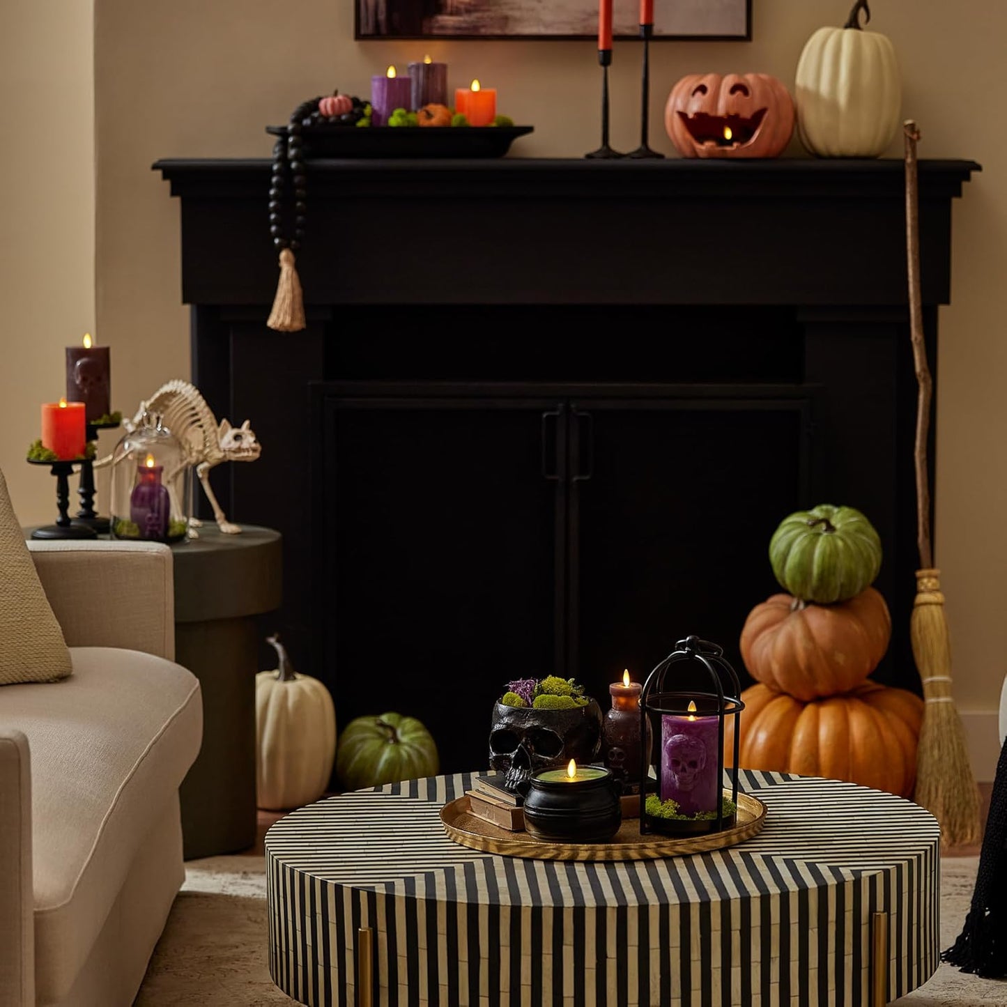 Luminara Jack-o'-Lantern Resin Pumpkin Tealight Holder for Indoor or Outdoor (Like New)