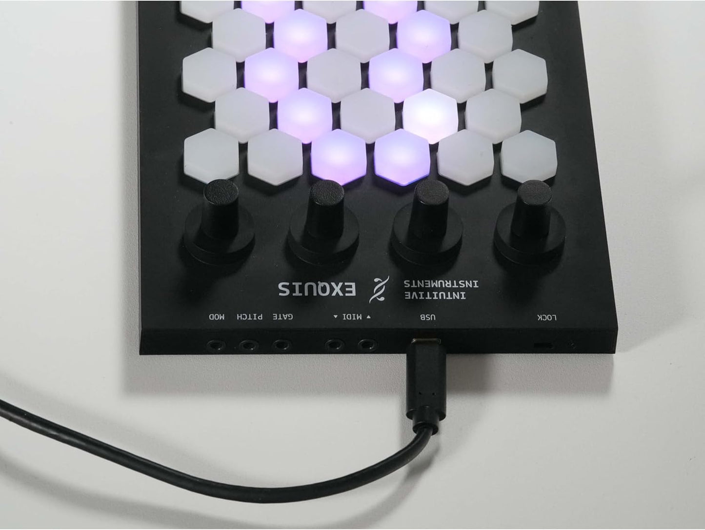 Intuitive Instruments Exquis 61-Keys MPE MIDI Controller, Hexagonal USB Keyboard (Like New)