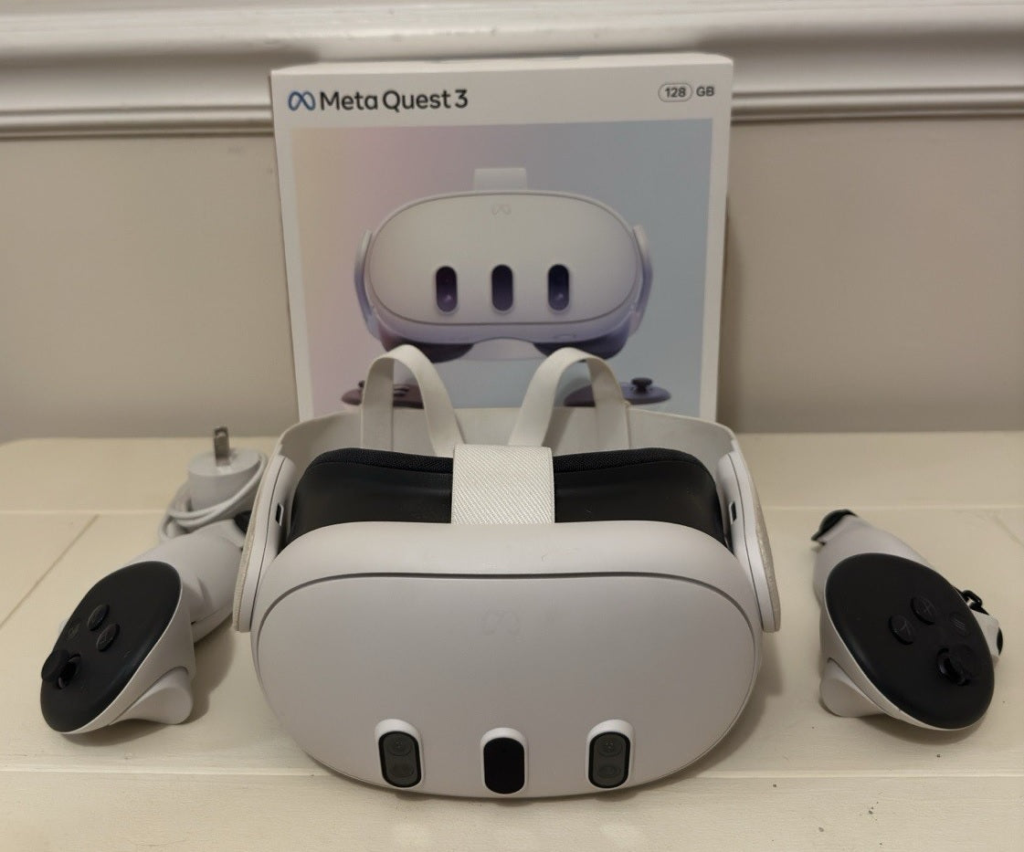 Meta Quest 3 512GB Batman Arkham Shadow VR Headset Controller for Gaming/Fitness (Used)